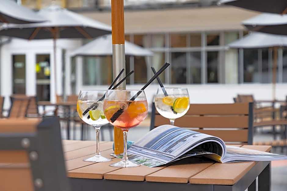 The Caledonian Island Hotel