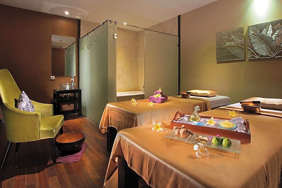 Grand Cityhall Hotel Medan