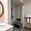 Best Western Plus Twin View Inn & Suites