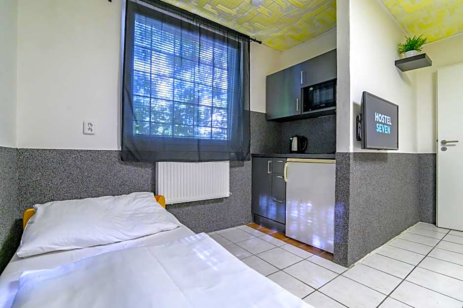Hostel Seven