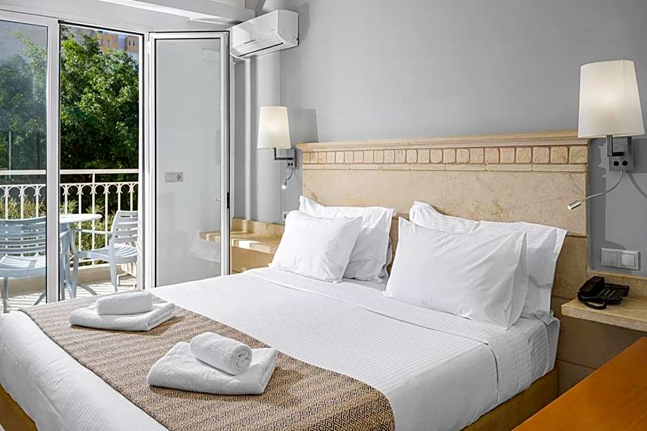 Glaros Beach Hotel