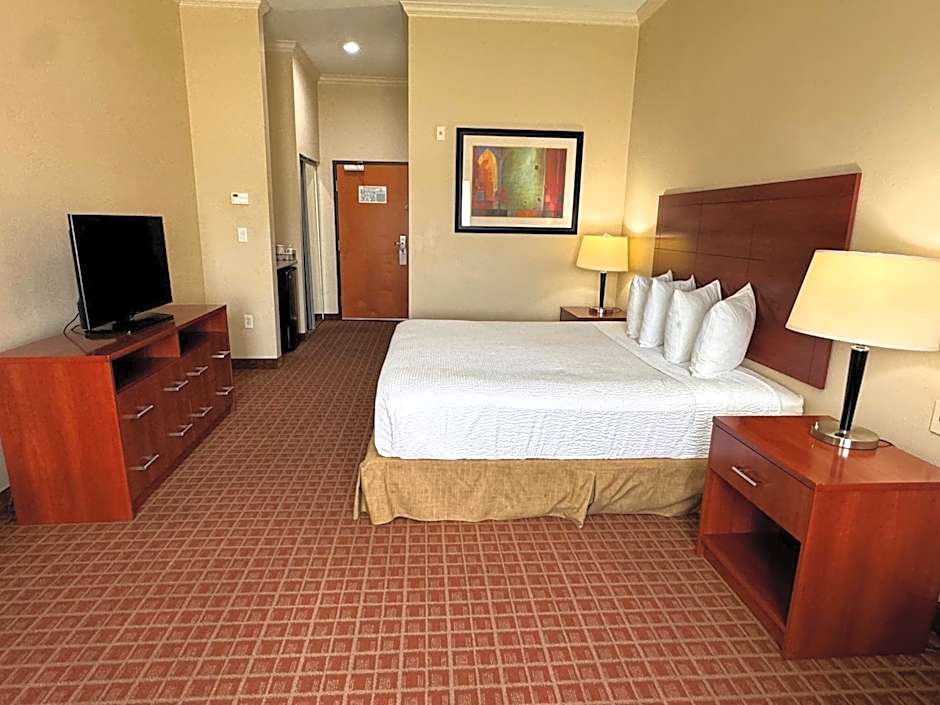 Ramada by Wyndham College Station