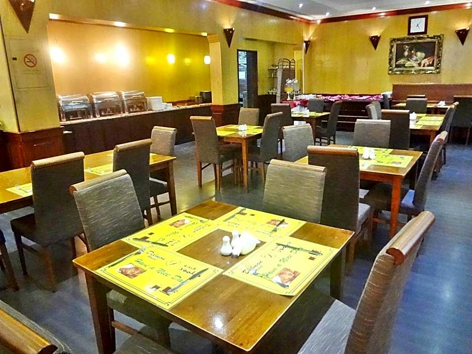 GSS Avenue Hotel Ex Sadaf Delmon Hotel