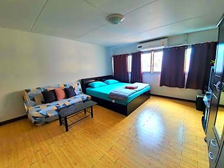 Great Location At IMPACT ARENA Muang Thong Thani C3