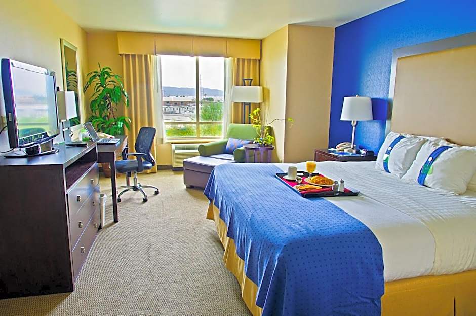 Holiday Inn Phoenix Airport By IHG