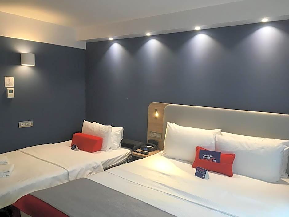 Holiday Inn Express Zürich Airport By IHG