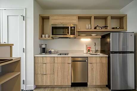 Standard Studio – Mobility Accessible