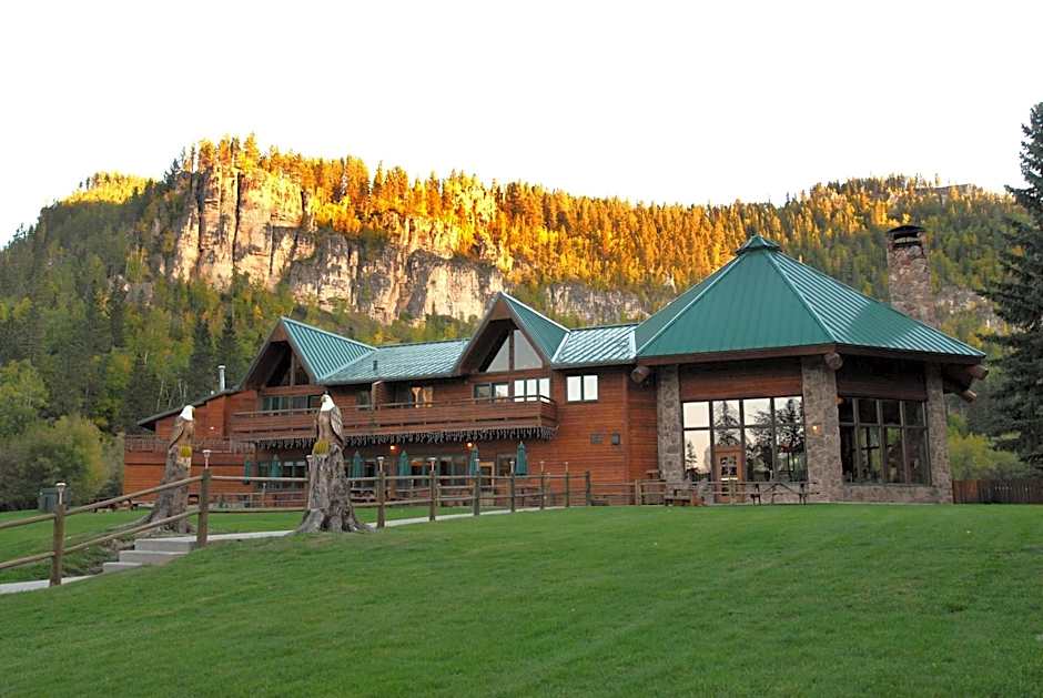 Spearfish Canyon Lodge