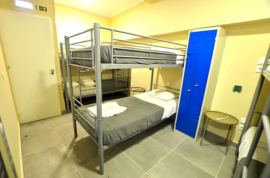 Rooms DP – Setubal, SC