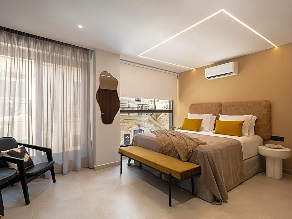 Theta Boutique Hotel