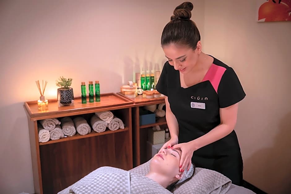 Slieve Russell Hotel