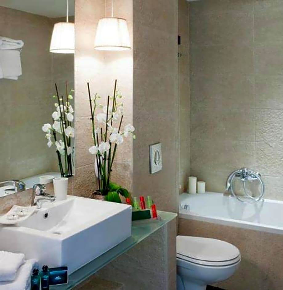 Dovitel Boutique Hotel