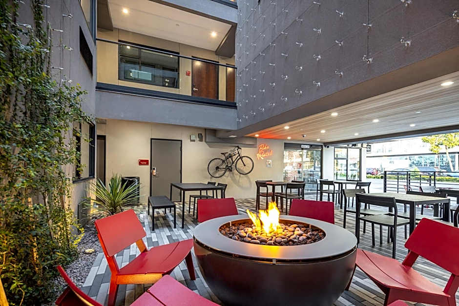 Infinity Hotel San Francisco, Tapestry Collection by Hilton