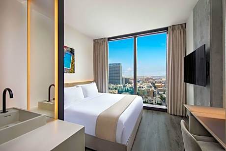 King Room with City View