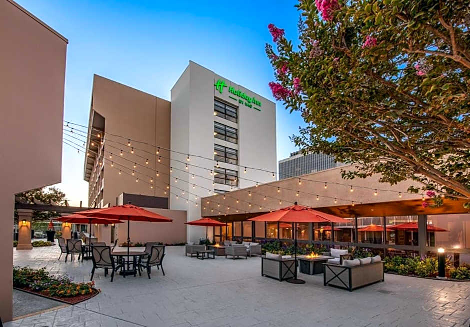 Holiday Inn Oxnard - Ventura by IHG