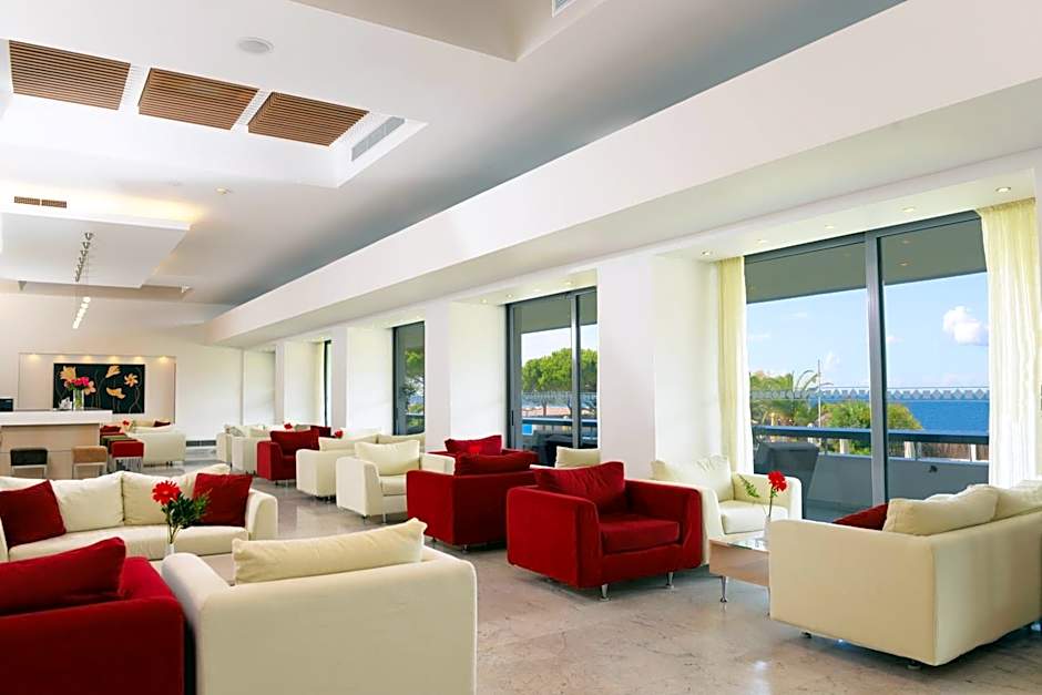 Airotel Achaia Beach