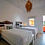 The Room Padang-Padang