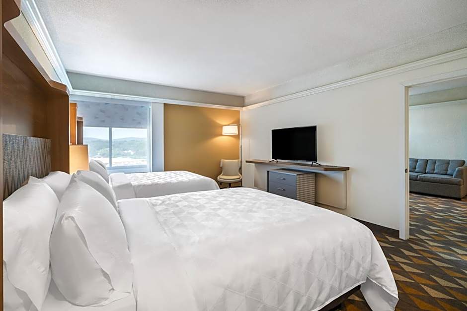 Holiday Inn Hotel And Suites Pittsfield-Berkshires By IHG
