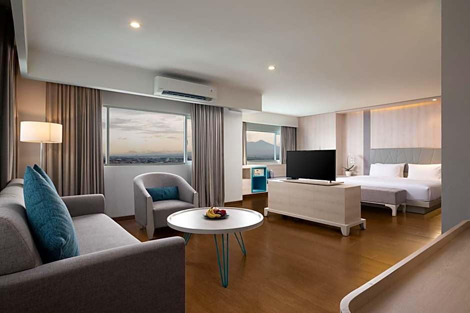 Photo 1 of 4 of Suite