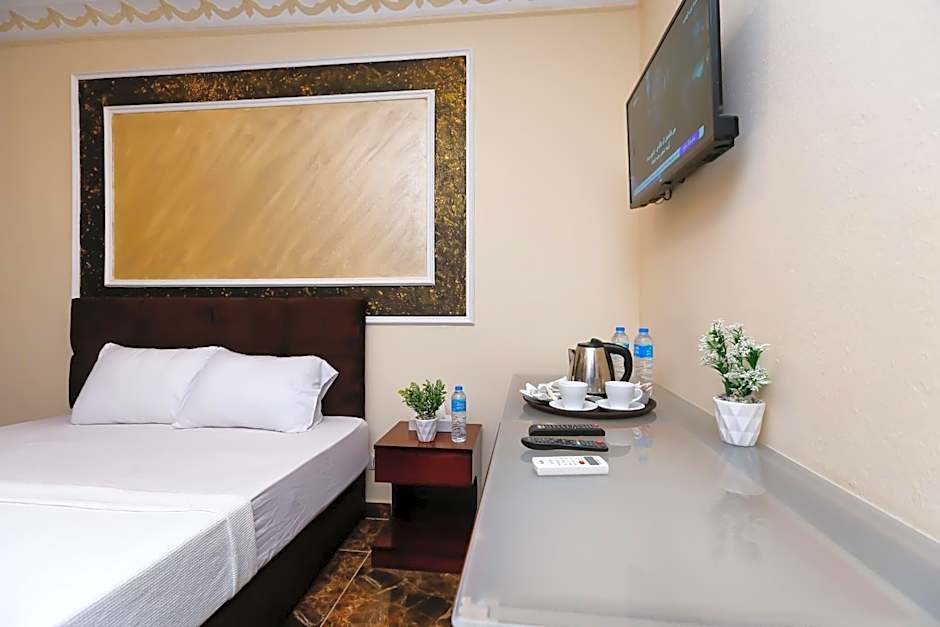 Turquoise Pyramids palace