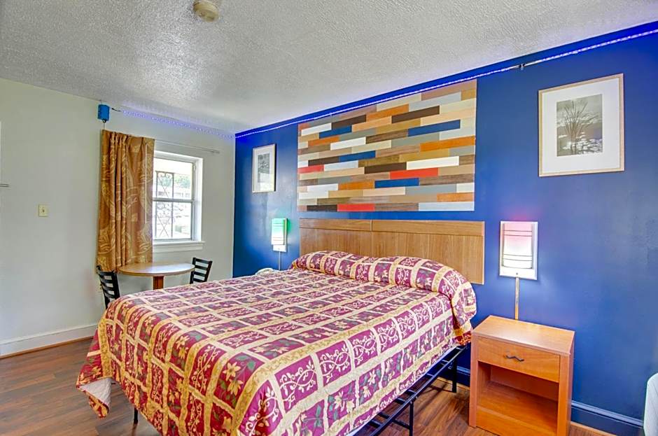 Scottish Inns Collinsville - Martinsville