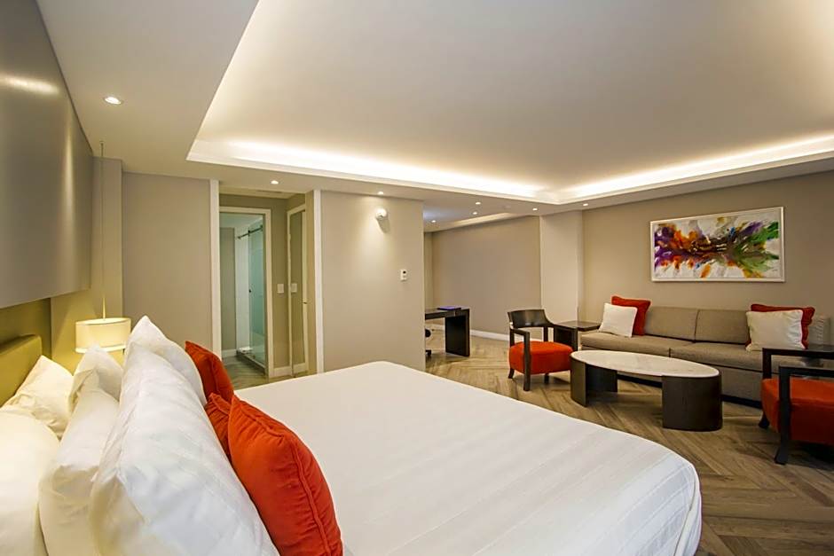 Isaaya Hotel Boutique by WTC