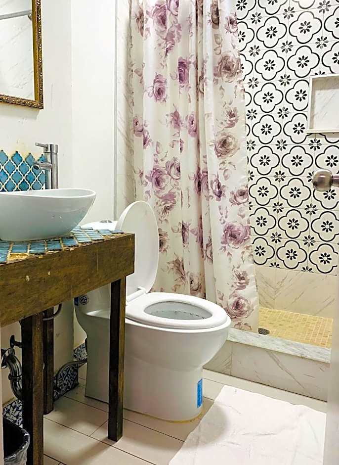 Kamway Lodge & Travel - Hostel