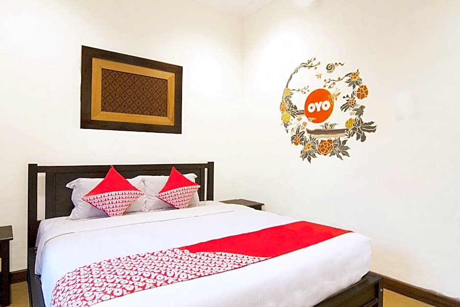 OYO 261 Sasono Putro Guest House