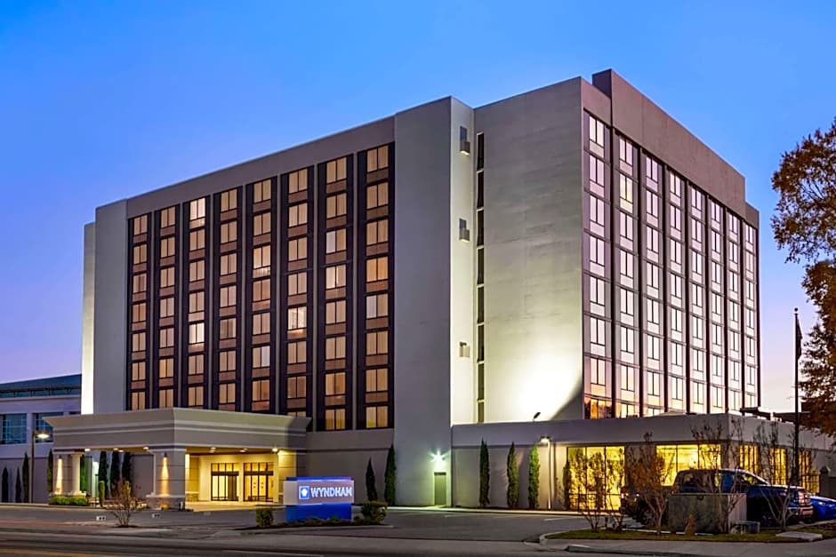 Wyndham Fort Smith City Center