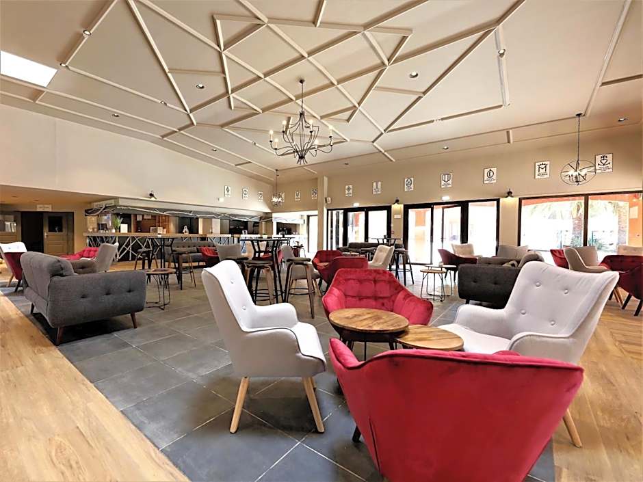 SOWELL Family Les Amandiers