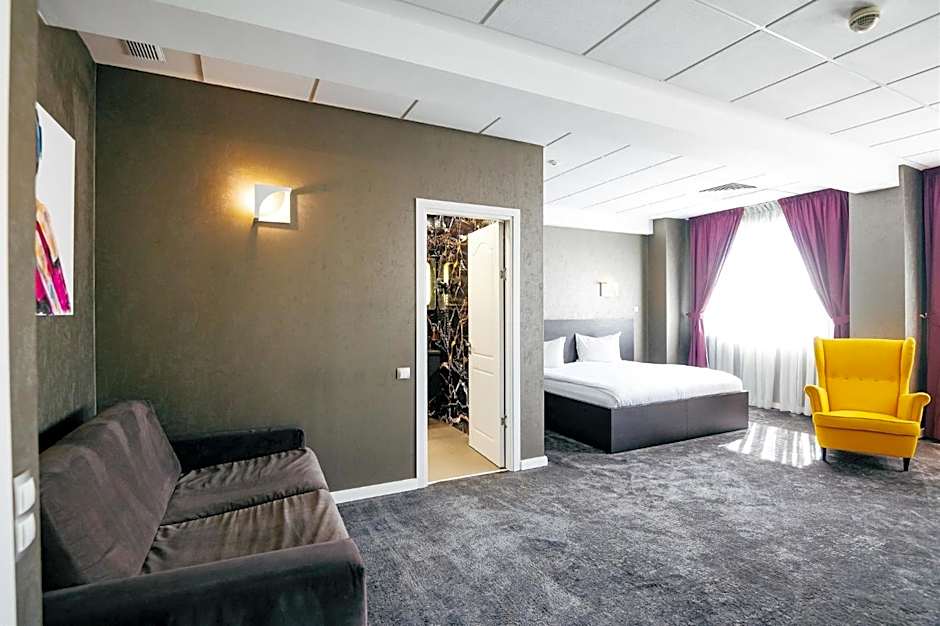 Business Hotel Conference Center & Spa