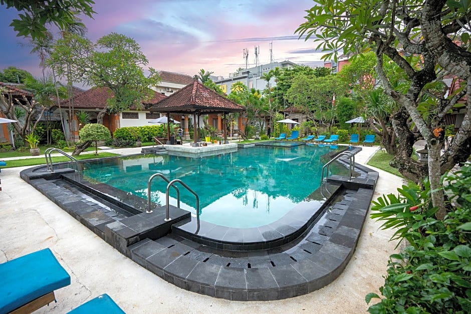 Hotel Sinar Bali Legian by ZUZU