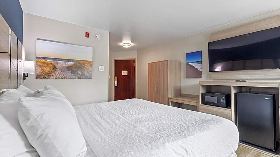 Best Western Plus The Inn At Hampton