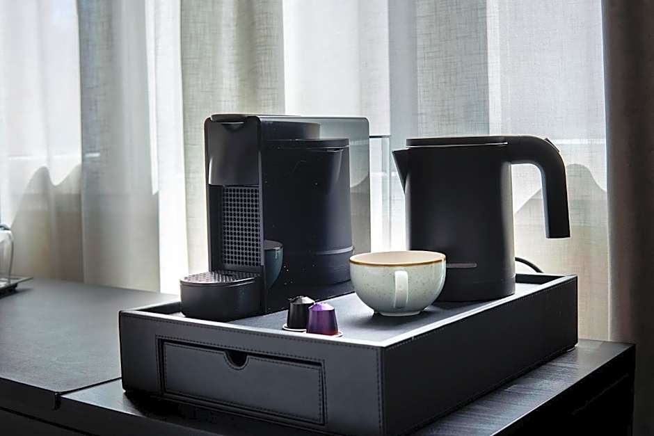 Tres Torres Atiram Hotels