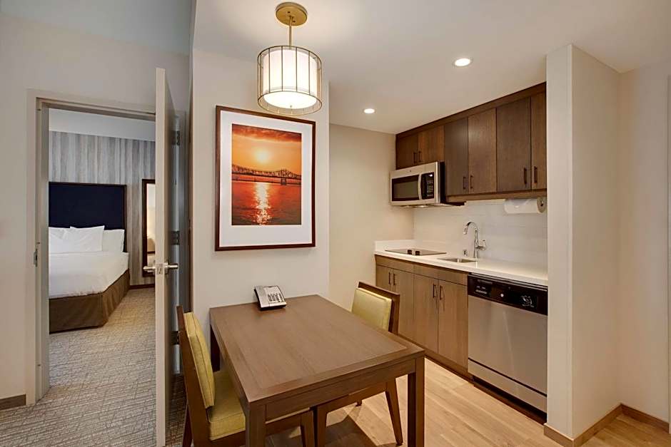 Homewood Suites By Hilton Louisville Downtown