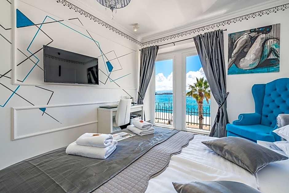 Galeria Valeria Seaside Downtown - MAG Quaint & Elegant Boutique Hotels