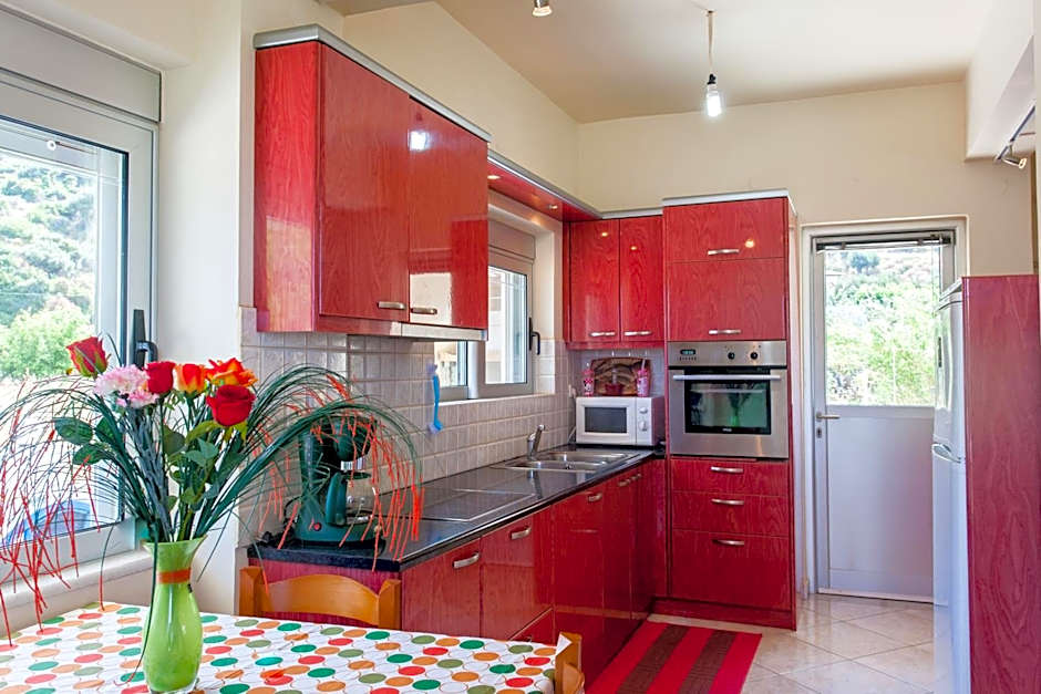 House just on the beach -included 2 canoe and 2 bicycles