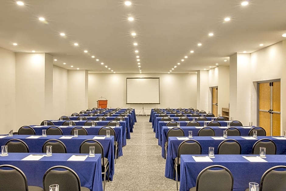 Fiesta Inn Guadalajara Periferico Poniente