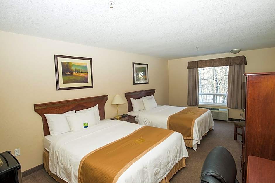 Lakeview Inns & Suites - Chetwynd
