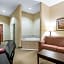 Comfort Suites Vestal near University