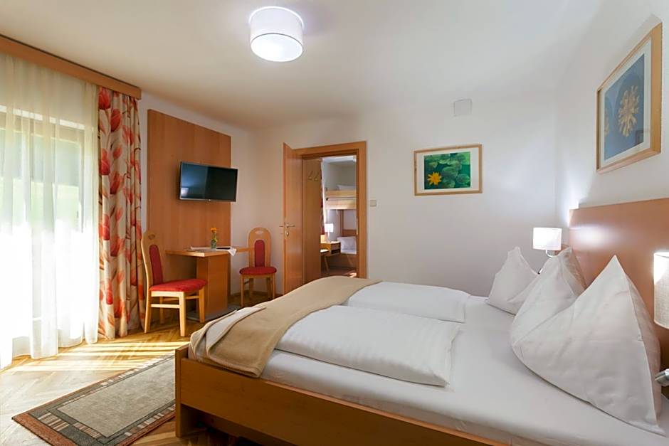 Alpenhotel Badmeister