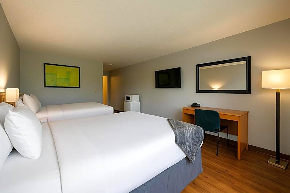 Sunnyside Inn and Suites