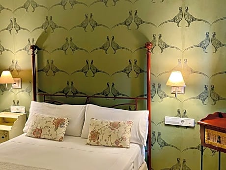 Double economic room