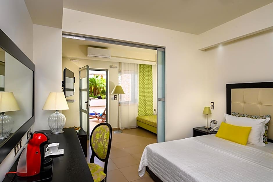 Angela Suites Boutique Hotel