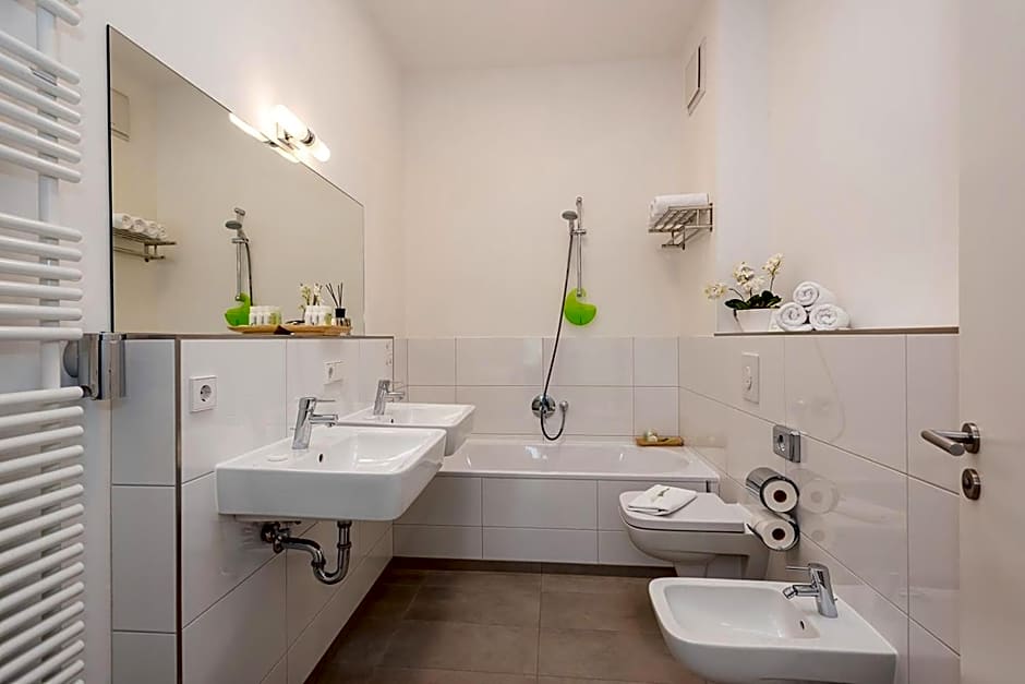 Apartments Rosenthal Residence
