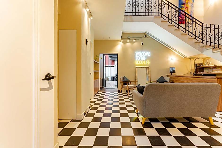 Casa Danubio Reforma by VH