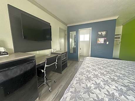 King Room - Disability Access