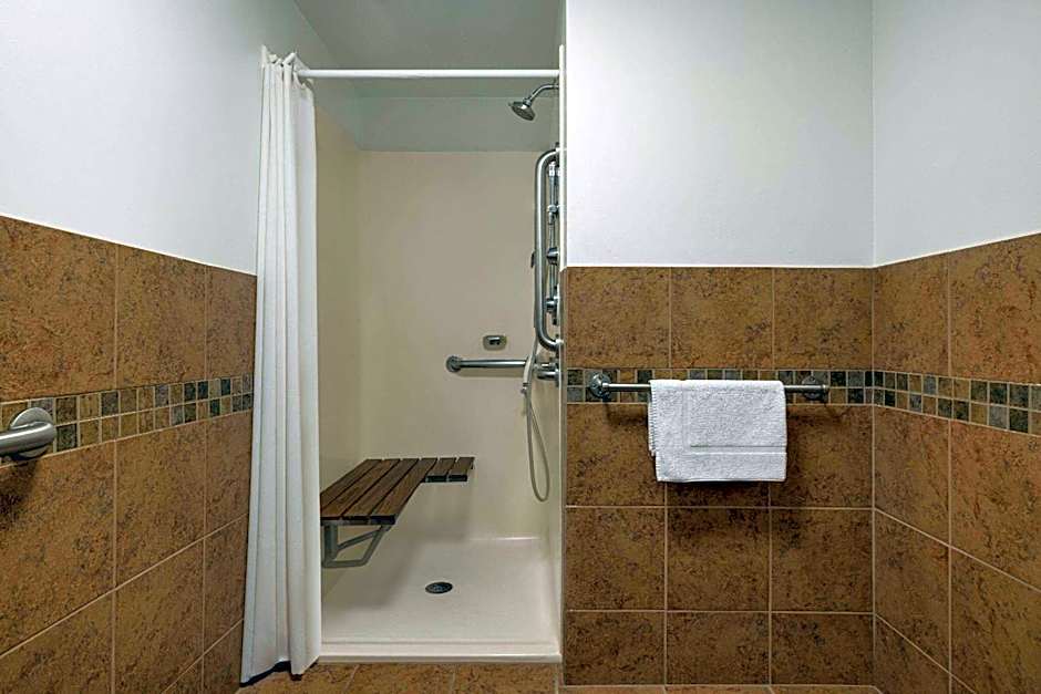 AmericInn by Wyndham Inver Grove Heights Minneapolis