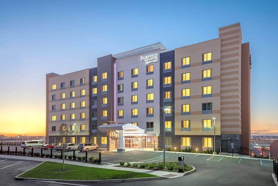 Fairfield Inn & Suites by Marriott North Bergen