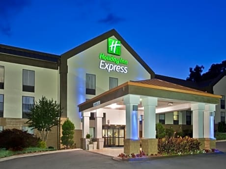 Holiday Inn Express Hotel & Suites Kimball, an IHG Hotel